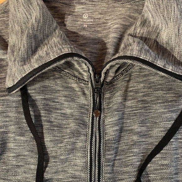 Women’s size medium Talbot’s textured black/white athleticwear jacket fun collar - Picture 6 of 8